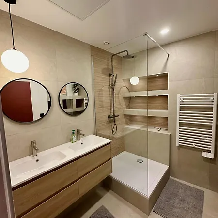 T5 Cozy Centre Nîmes